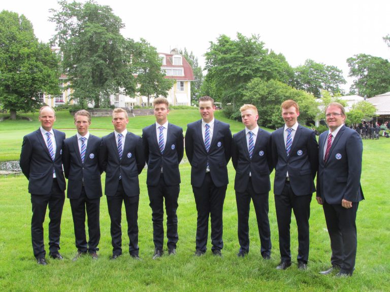 Frá vinstri- Úlfar Jónsson, Hlynur Bergsson, Björn Óskar Guðjónsson, Tumi Hrafn Kúld, Henning Darri Þórðarson, Gísli Sveinbergsson, Fannar Ingi Steingrímsson og Ragnar Ólafsson. - Golfsamband Íslands