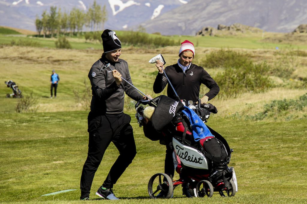 Henning Darri Þórðarson, GK og Ragnar Már Garðarsson, GKG. 