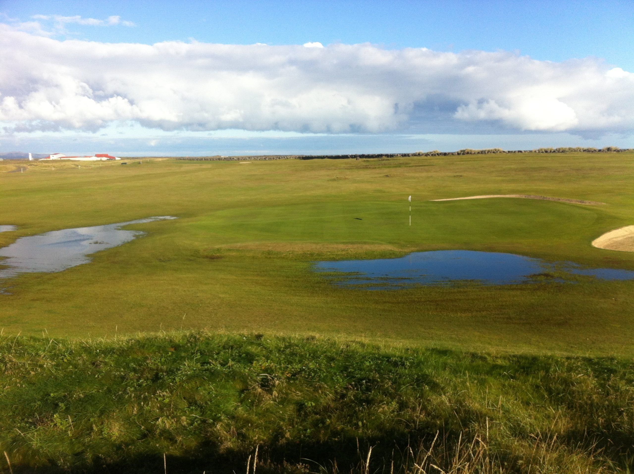 Sveit GR-A fagnar hér sigrinum á Íslandsmóti golfklúbba 15 ára og yngri. Mynd/seth@golf.is