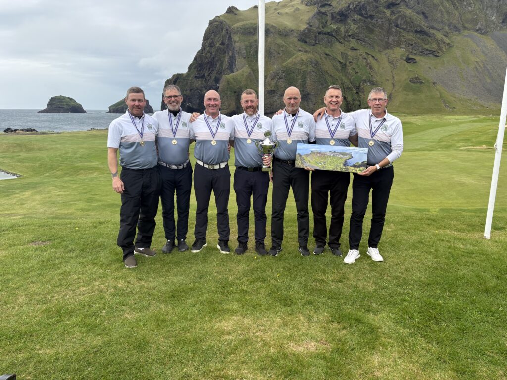 Íslandsmót golfklúbba 2025 – GFB vinnur 2. deild karla +50