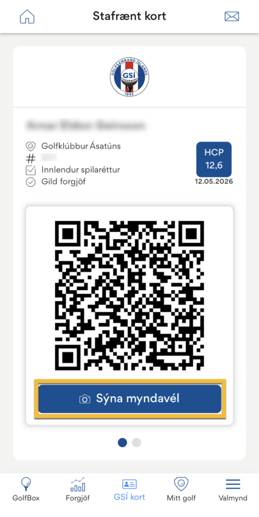GSÍ card screen showing club logo, masked member name, handicap 12.6, a QR code, and a blue 'Sýna myndavél' button to open the camera.