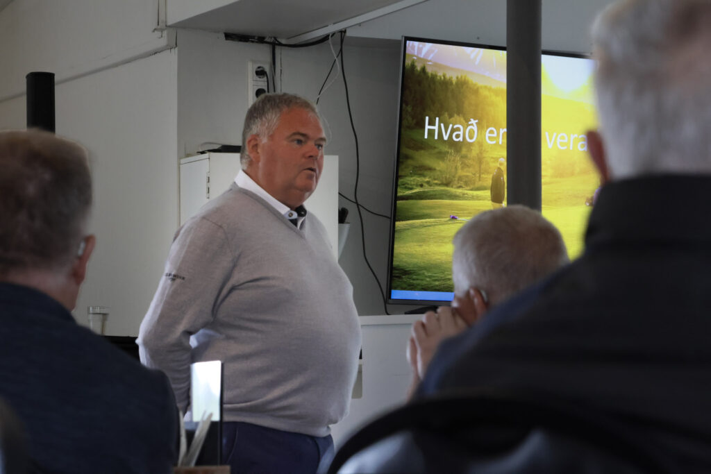 Þétt setin nýliðafræðsla hjá Golfklúbbi Akureyrar