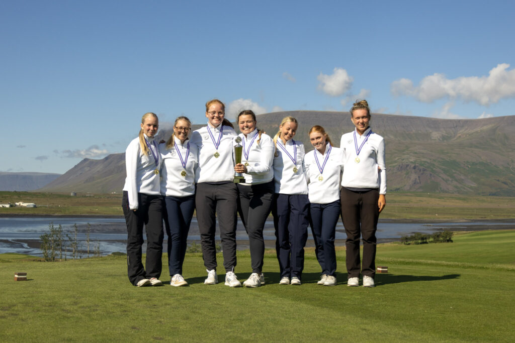 Golfklúbbur Mosfellsbæjar er Íslandsmeistari golfklúbba 2026 - 1. deild kvenna