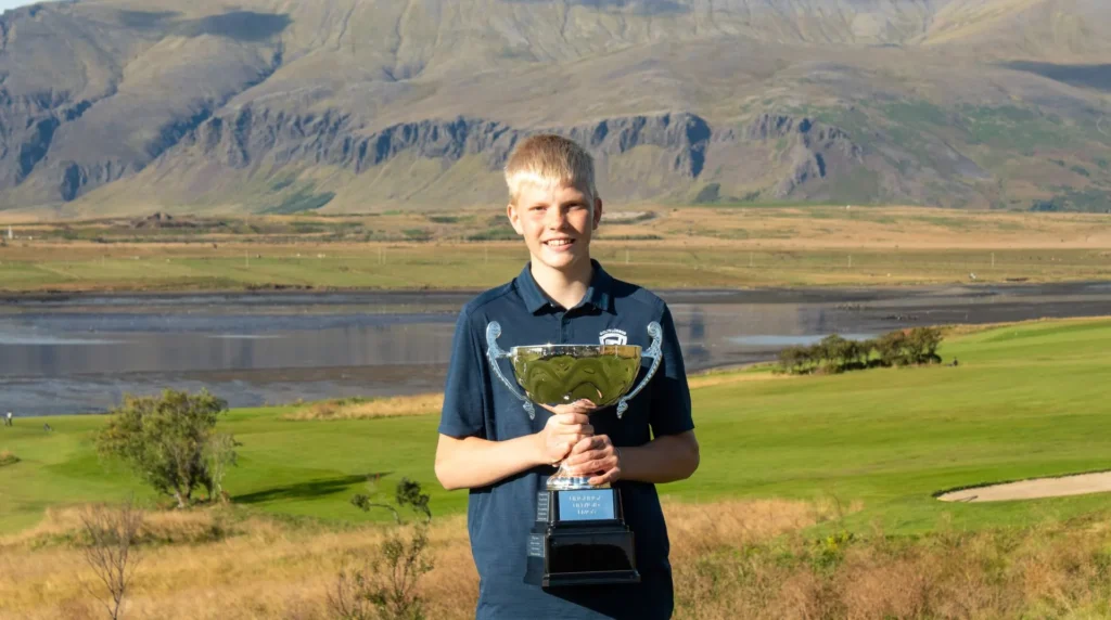Ásgeir Páll vann Unglingaeinvígið 2026